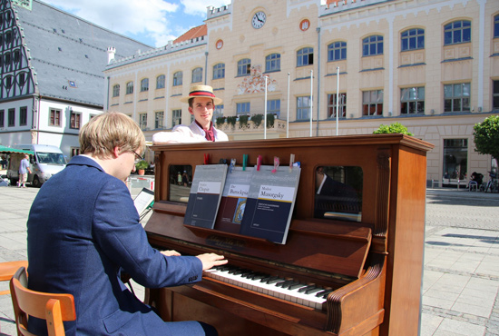 Klavier Hauptmarkt